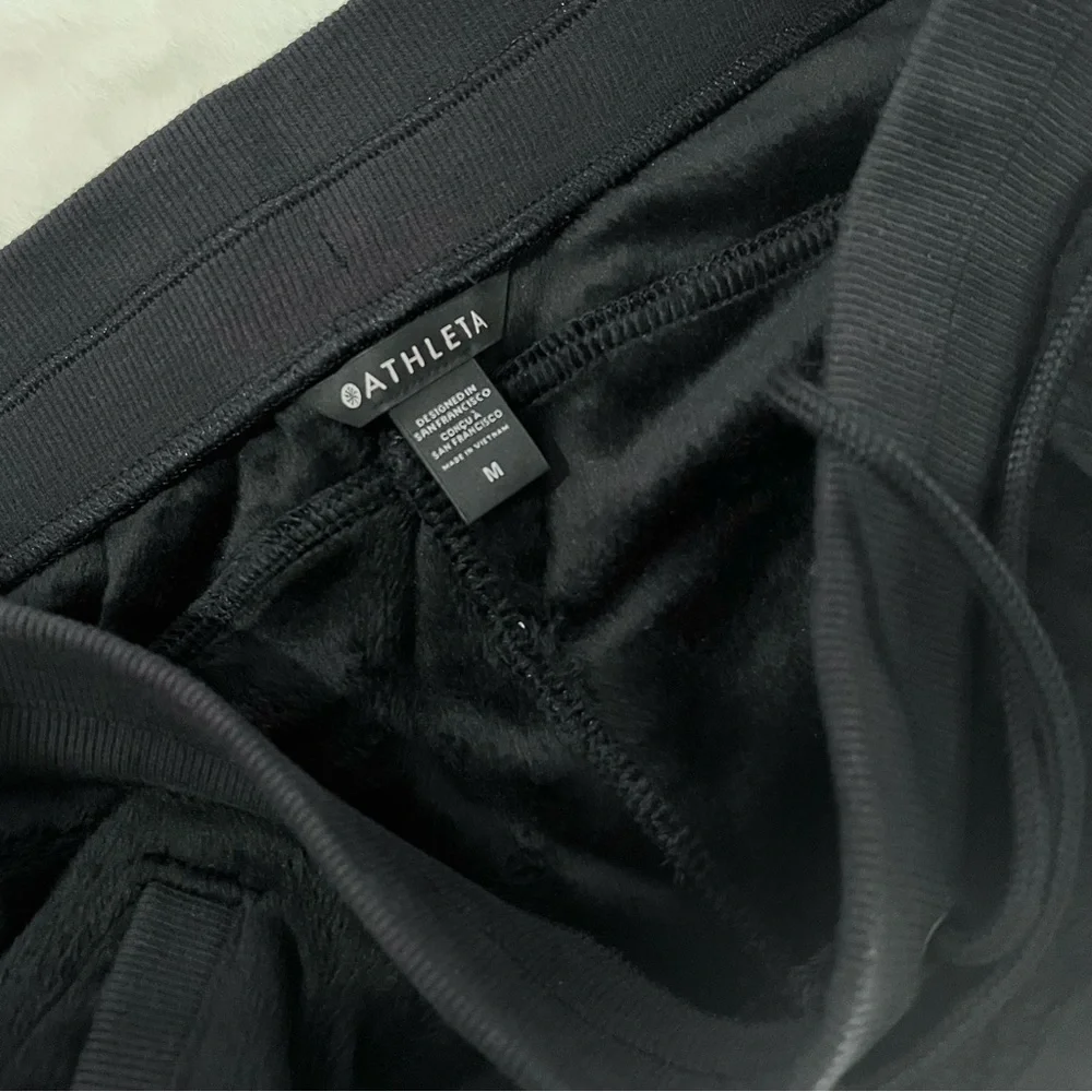 Athleta Double Karma Cozy Recover Joggers Black Size Medium  NWT - Picture 12 of 15
